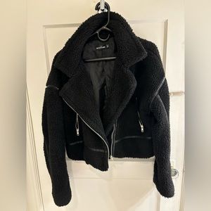 Black PrettyLittleThing Shearling Jacket Size 8
